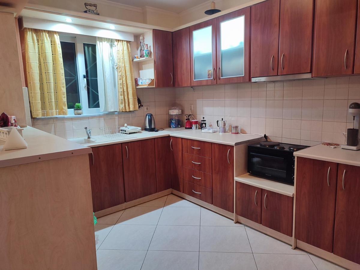 Katerina'S Apartment Cozy And Comfortable Place นาฟปลิโอ ภายนอก รูปภาพ
