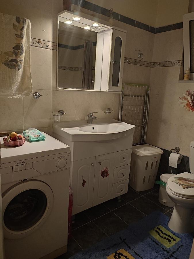 Katerina'S Apartment Cozy And Comfortable Place นาฟปลิโอ ภายนอก รูปภาพ